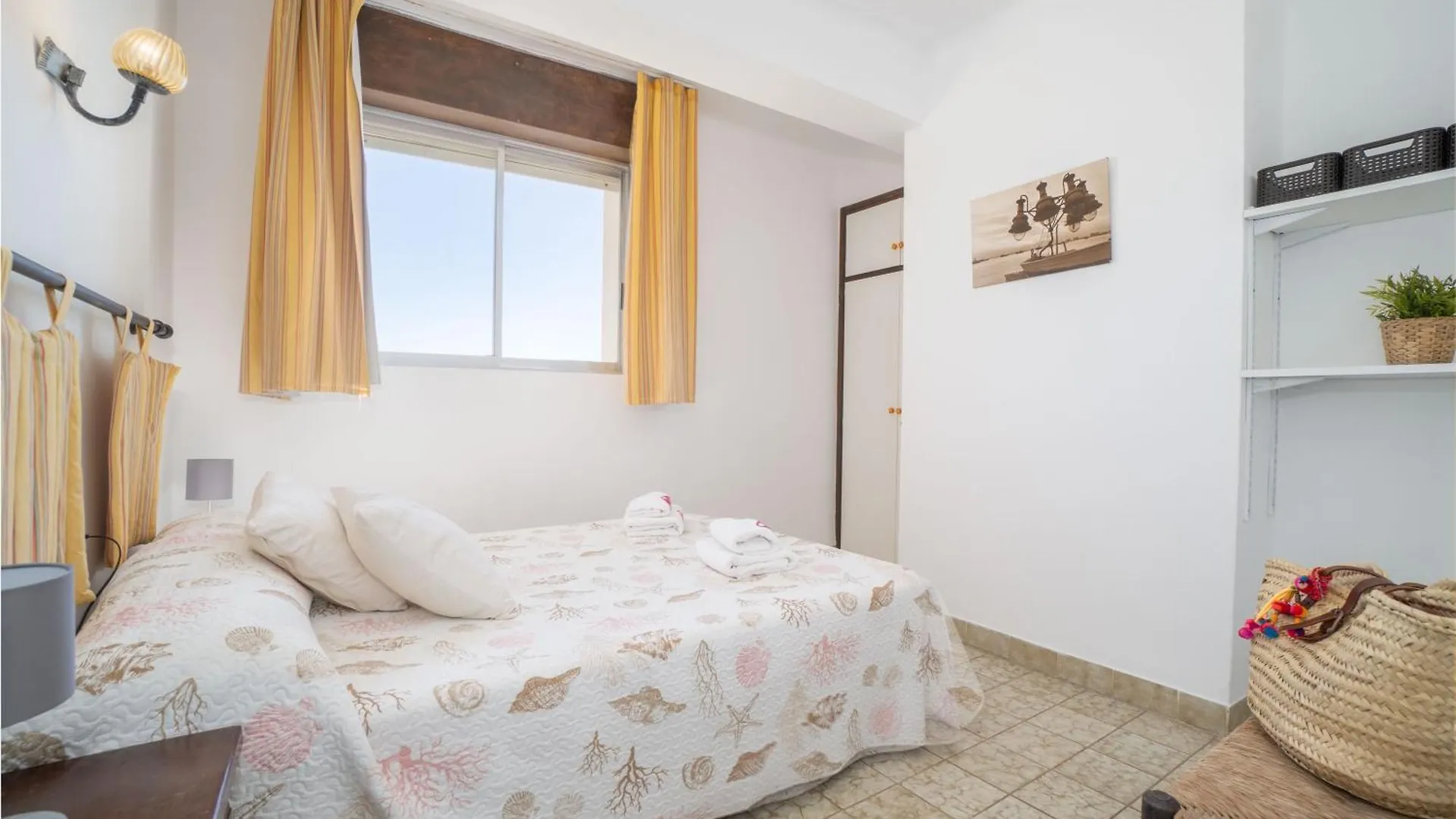 BASIC COMFORT Apartament Canigó Ampuriabrava