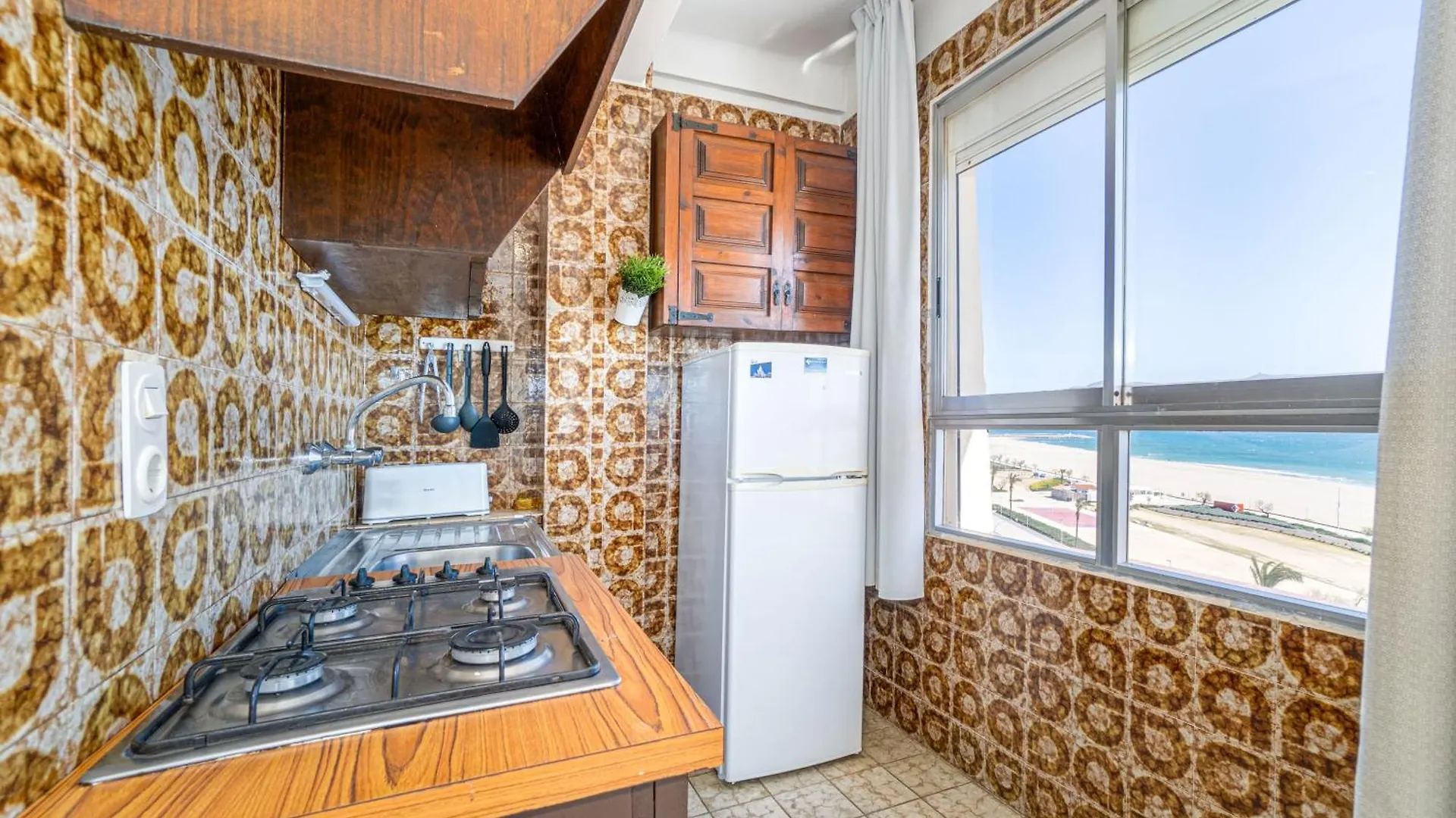 Basic Comfort Apartment Canigo 0030 Empuriabrava 0*,