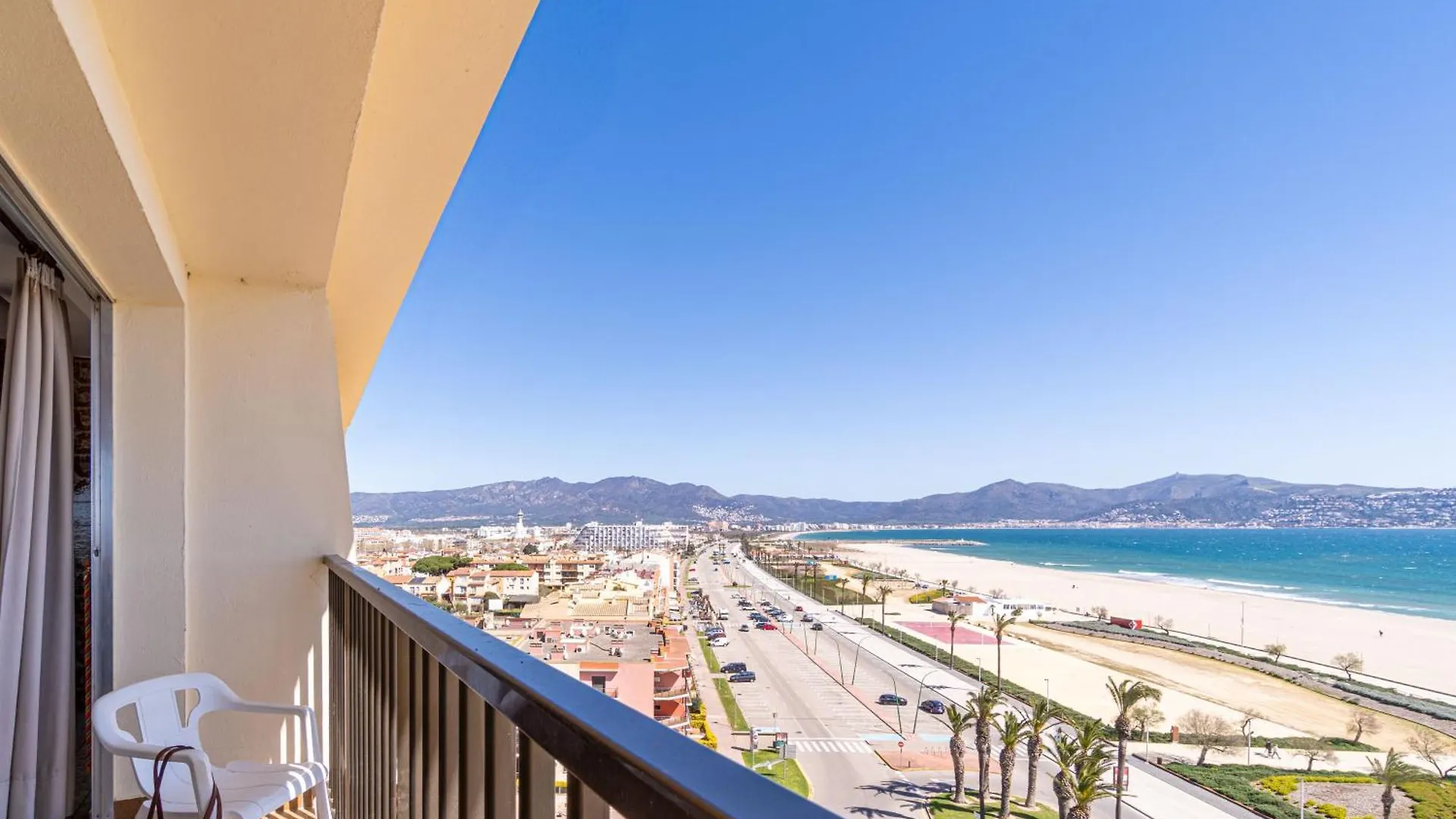 Basic Comfort Apartment Canigo 0030 Empuriabrava