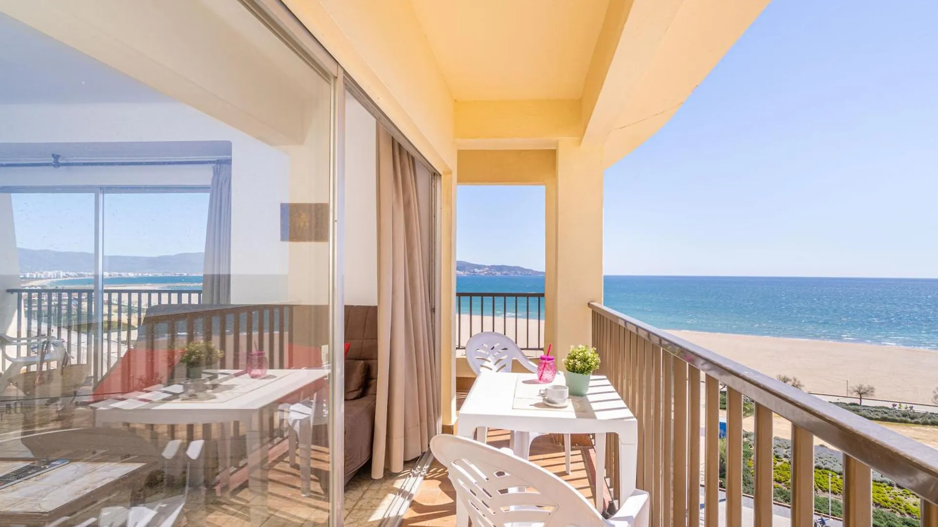 Basic Comfort Apartment Canigo 0030 Empuriabrava